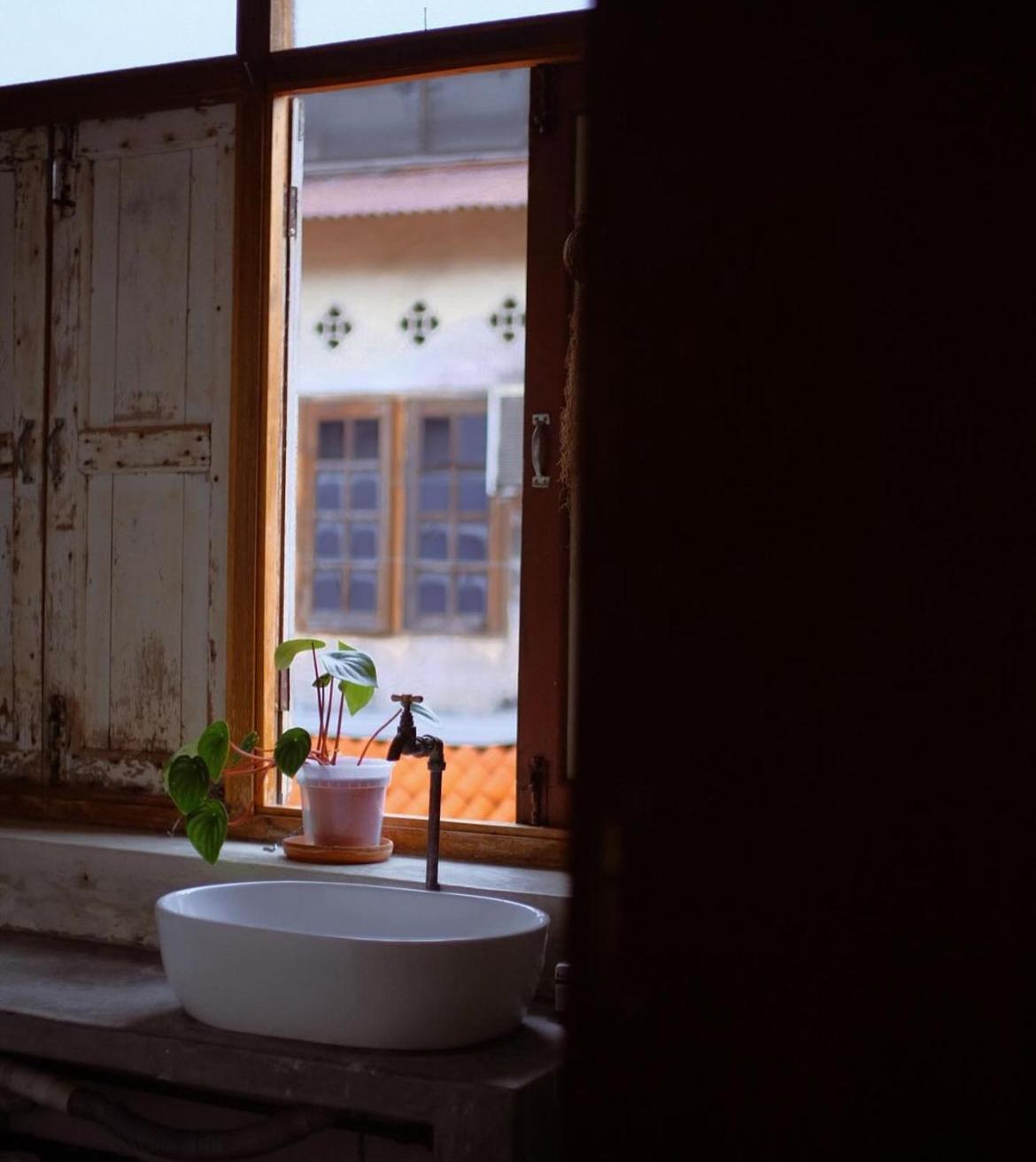 Leju 8 樂居 Loft Living With Open Air Bathroom * Malacca